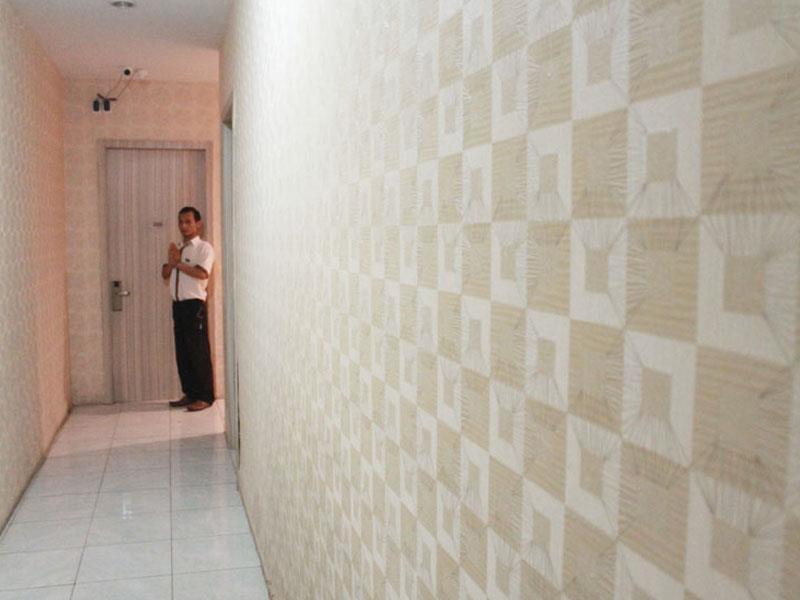 Hotel Paramount Biringkanya Екстериор снимка